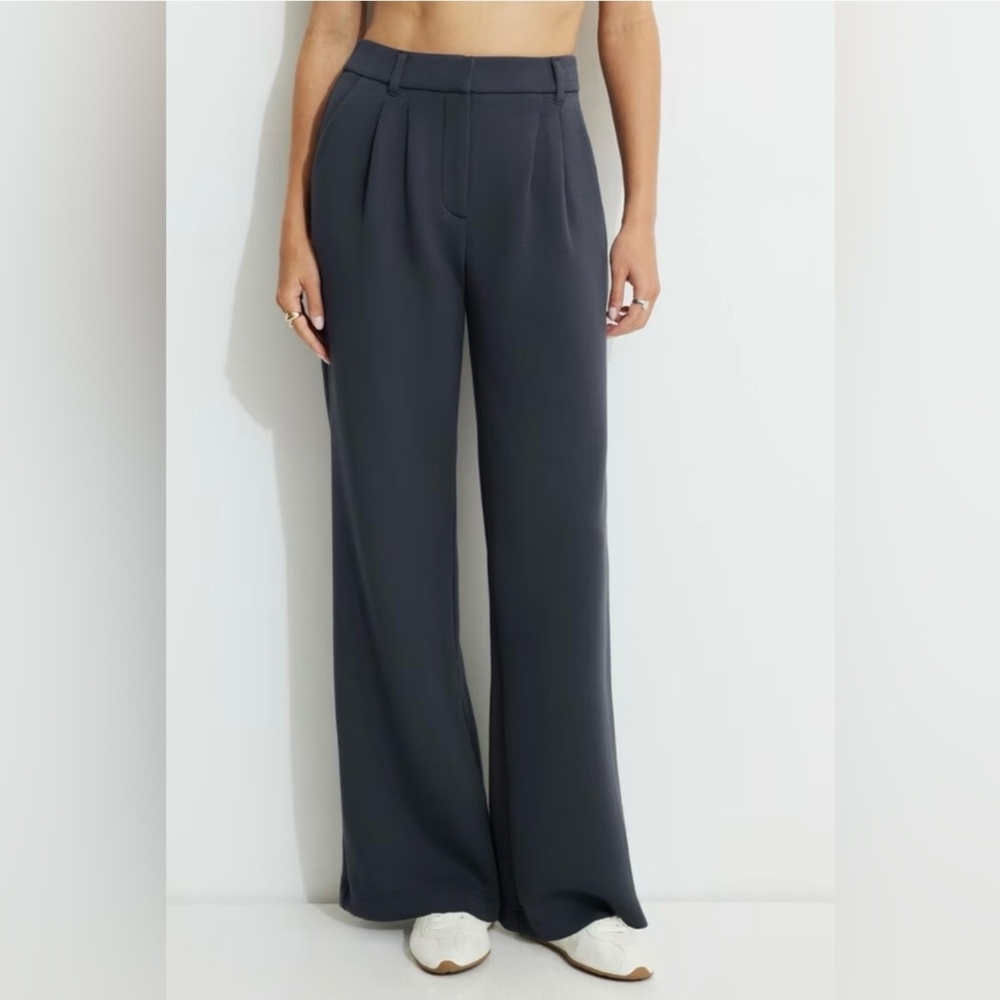 Dynamite Scuba "Alex Anywhere" Wide Leg Dress Pants Small Xsmall XS S blue Navy